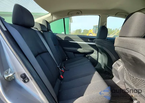 2010 Subaru Legacy 2.5I Premium z USA, uszkodzony, nr VIN 4S3BMCC62A3240424